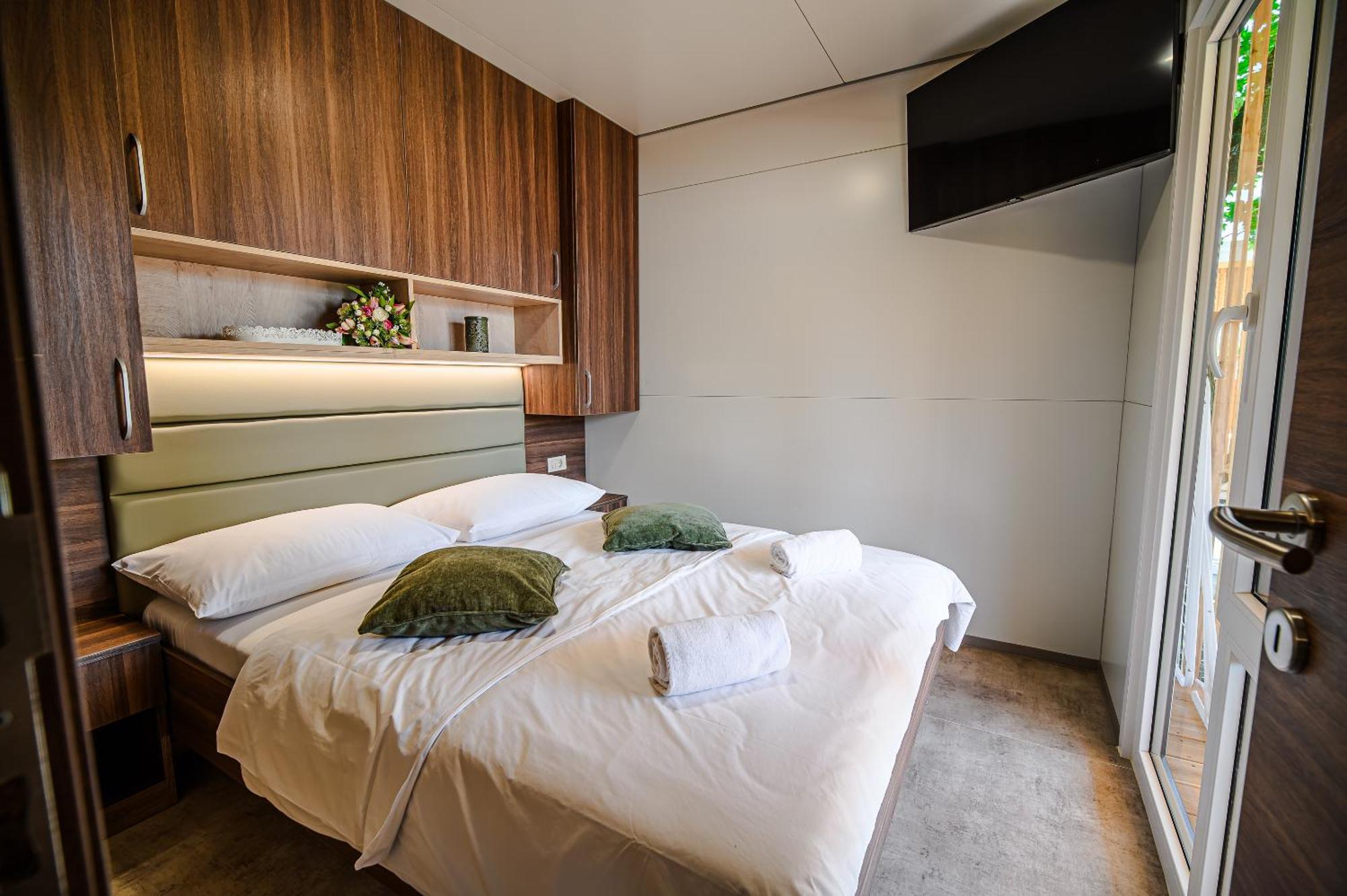 Premium Mobile Homes With Thermal Riviera Tickets Catez ob Savi Εξωτερικό φωτογραφία